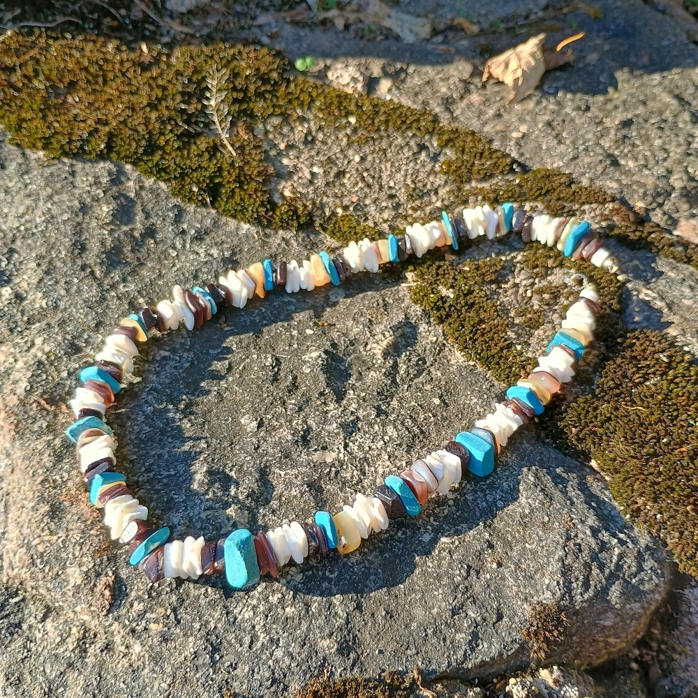 Vintage, handmade Hawaiian style shell and stone necklace, surf core, bohemian